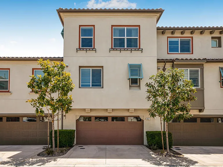 667 Pedro St — Photo 37
