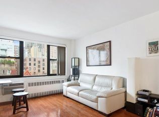 408 W 57th St APT 9F, New York, NY 10019