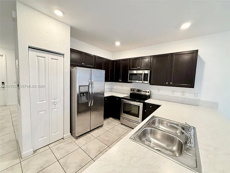 11315 SW 250th Ter — Photo 6