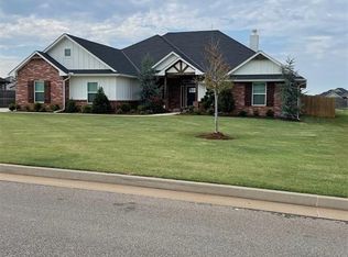 3859 Eastridge Cir NE, Piedmont, OK 73078