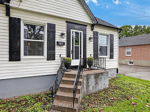 4th image of 1193 Clonsilla Ave