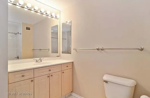 330 N Jefferson St #1806 — Photo 34