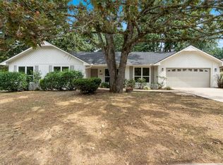 2408 N East Oaks Dr, Fayetteville, AR 72703