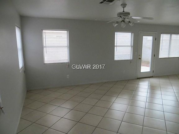 5th image of 9177 Bucksprings Dr #0