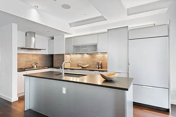 Rented by Compass | media 3