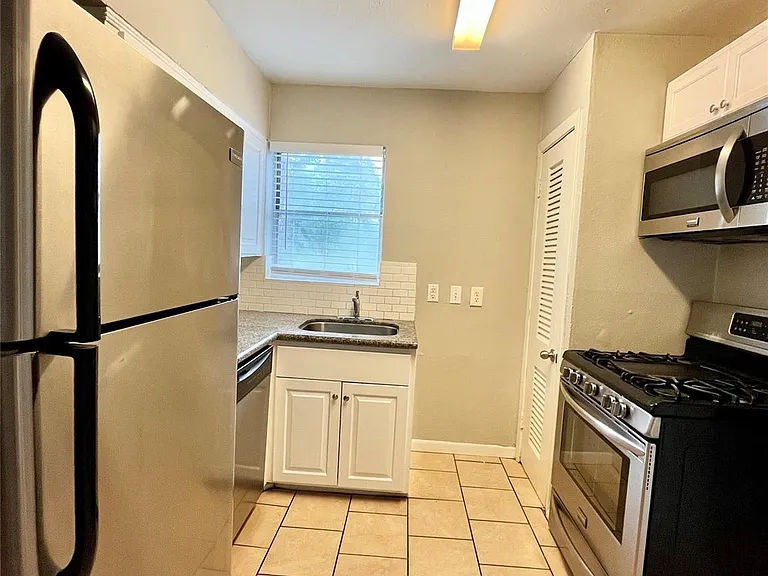 3603 Murworth Dr #1 — Photo 6