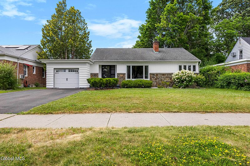 3rd image of 356 S Manning Boulevard