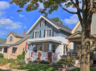 2914 S Herman St, Milwaukee, WI 53207