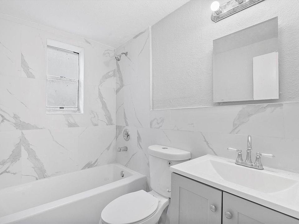 1st image of 731 NW 56th St APT 102