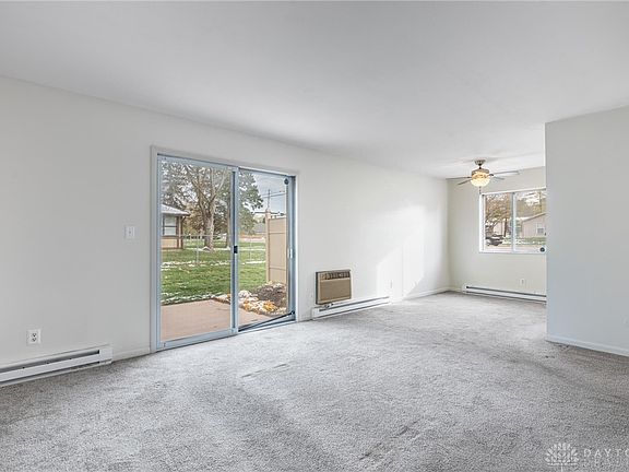 3rd image of 5474 Dunmore Dr
