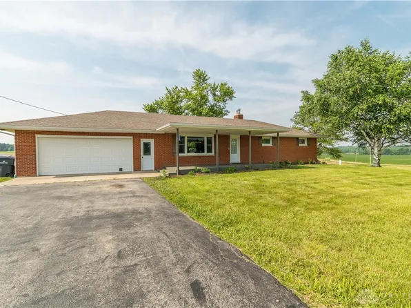 1415 Rush Rd, New Madison, OH 45346