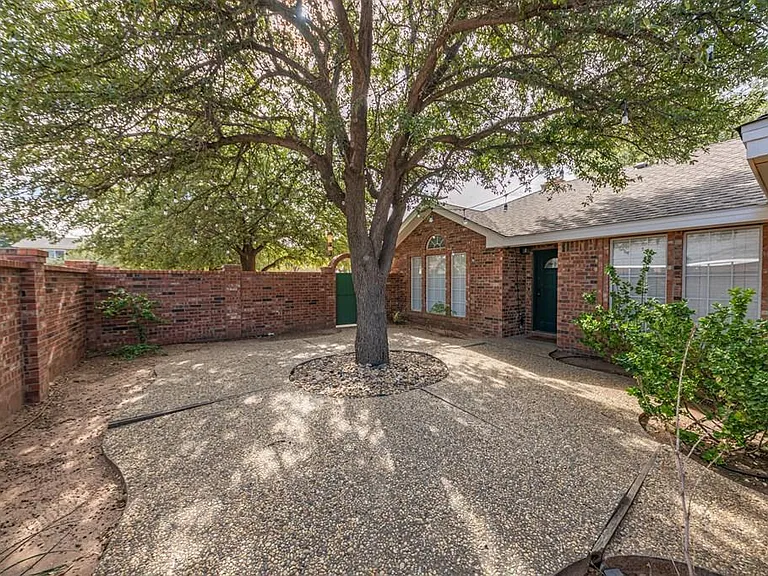 4800 W Wadley Ave — Photo 3