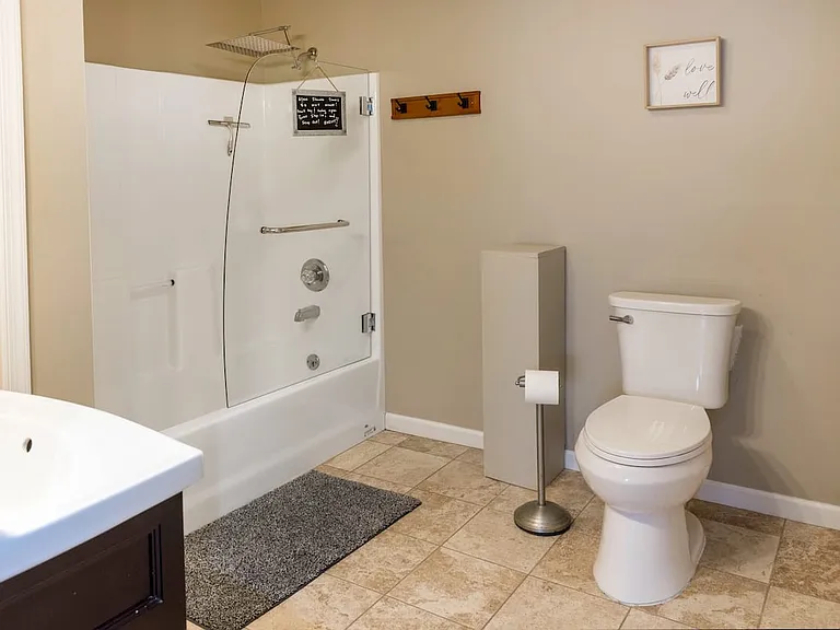 284 Roundabout Way — Photo 19