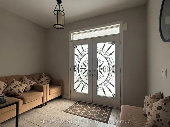 124 Johnson Dr, Shelburne, ON L9V 3V9