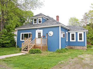 23 Pine St, Oxford, MA 01540