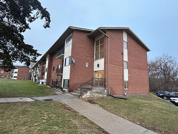 2nd image of 1174 Hamilton Rd #202
