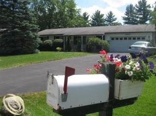 4936 Southview Dr, Shelby Township, MI 48317