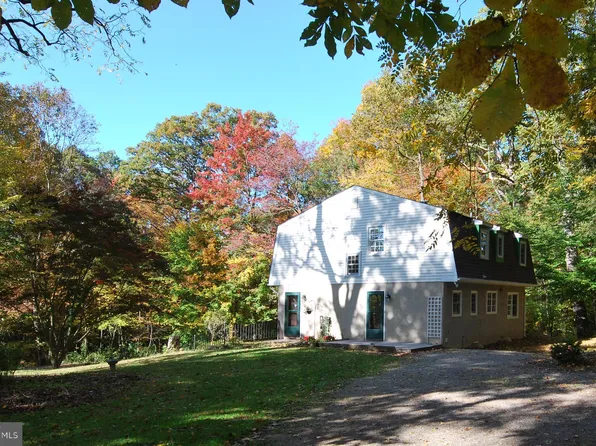 2939 Horseshoe Trl, Chester Springs, PA 19425