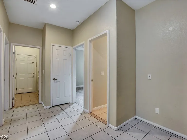 2294 Tedesca Dr — Photo 19