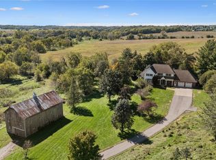 1837 Jordan Creek Rd NE, Solon, IA 52333