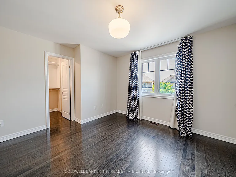 15 Military Ct — Photo 22