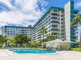 Hillcrest, Hollywood, FL 33021