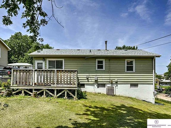 2nd image of 3209 S 90th Ave