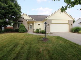 16122 Thunderbird Rd, Huntertown, IN 46748