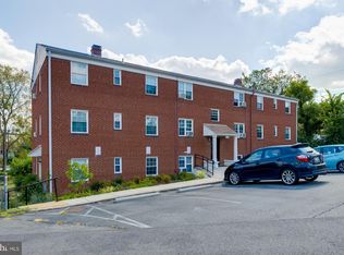 2010 4th St S APT 2, Arlington, VA 22204