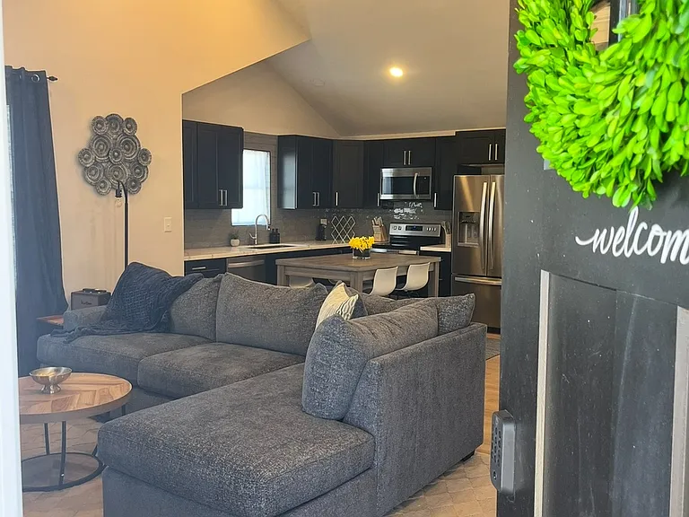 11 McAdoo Ave — Photo 5