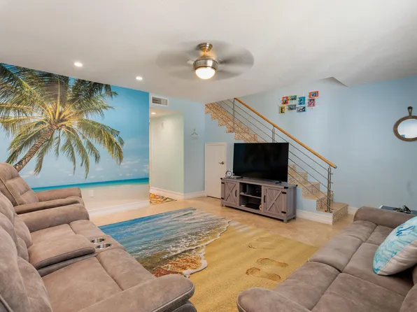 40 High Point Rd #G102, Tavernier, FL 33070