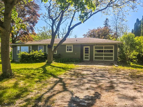 5232 County Highway B, Manitowoc, WI 54220