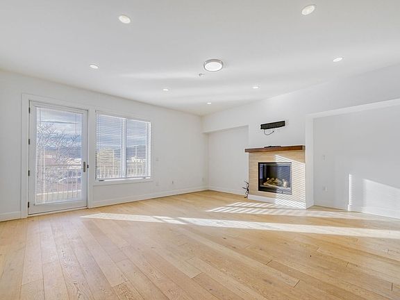 2nd image of 3301 Arapahoe Ave #331E
