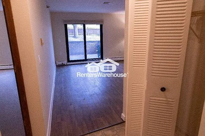 6615 Lake Shore Dr S #115 — Photo 12