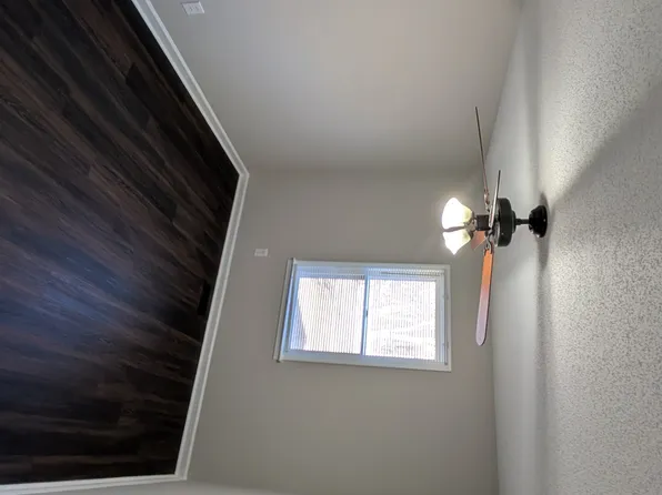 71 Willow Bend Dr, Cartersville, GA 30121