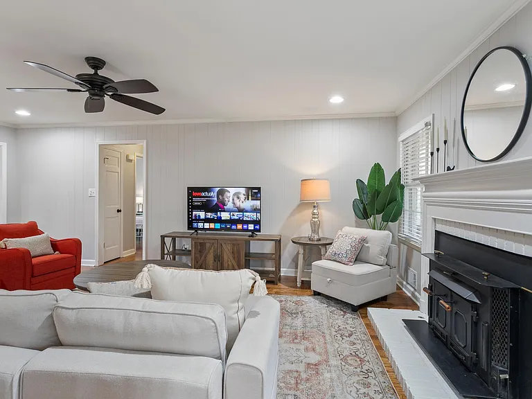 3270 Hickory Crest Dr NW — Photo 9