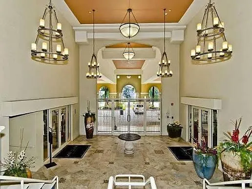 2 bed, 2.0 bath, 1153 sqft, $3,200 — Photo 2