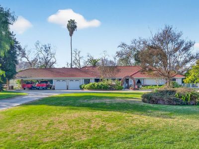 6121 N Montana Ave, Clovis, CA, 93619