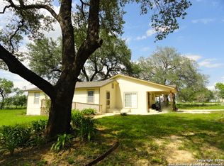 365 Hidden Meadows Rd, Poteet, TX 78065