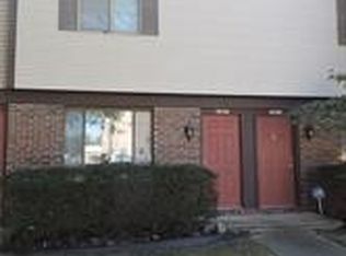 1020 W Williams St, Danville, IL 61832