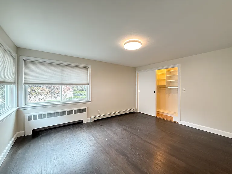 115 Grove St — Photo 7