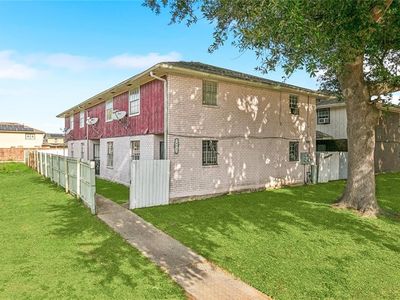 10921 Roger Dr, New Orleans, LA, 70127