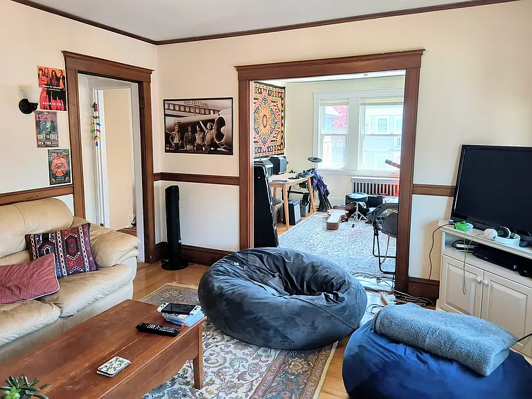 6 Mapleton St #1 — Photo 7