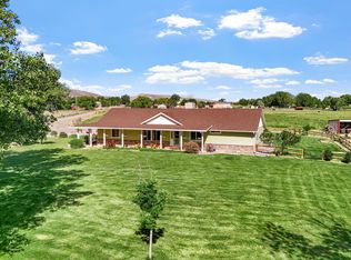 1392 M 1/4 Rd, Loma, CO 81524