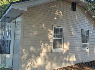 2114/211 N Broadwell Ave, Grand Island, NE 68803