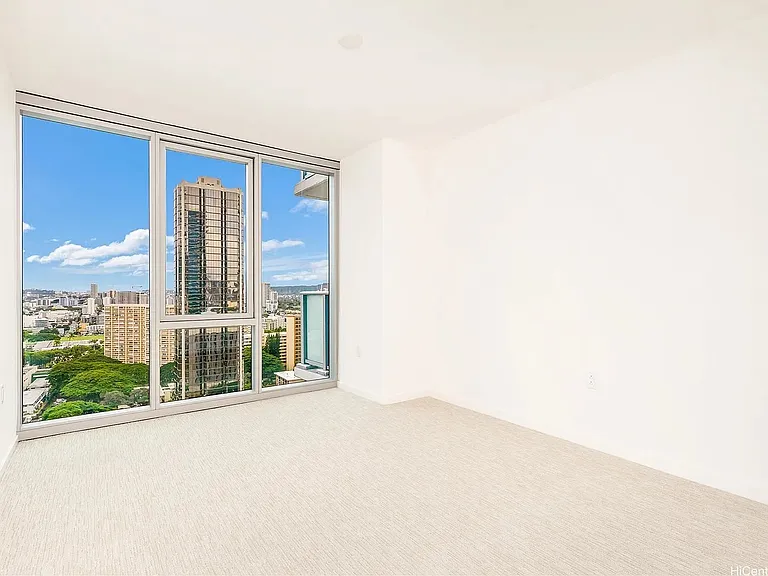 1515 Liona St #2012 — Photo 3