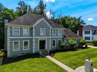 580 Highland Dr, Huntington, WV 25705