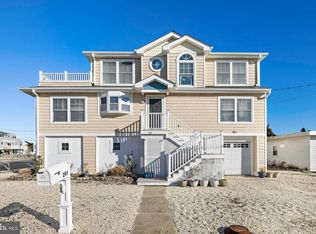 295 N 7th St, Surf City, NJ 08008