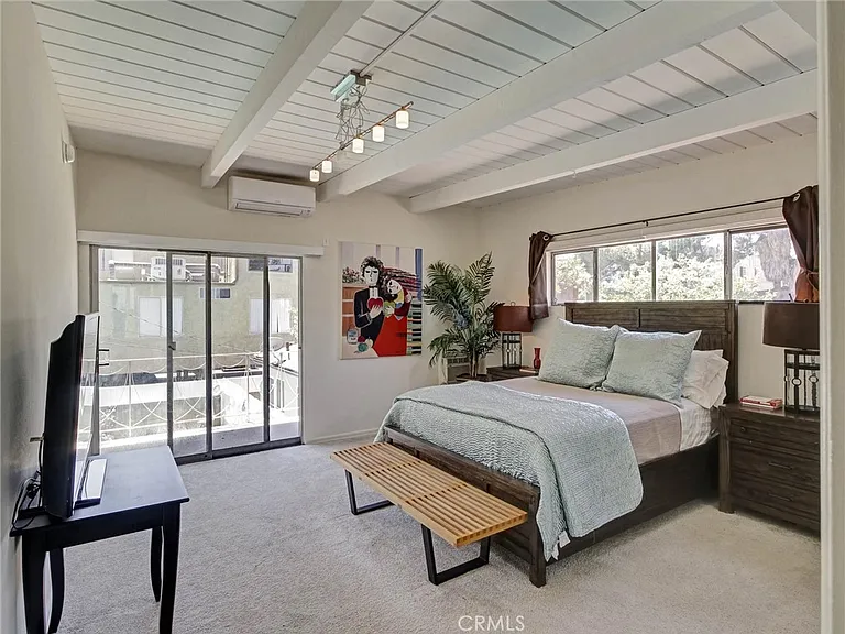 4268 Troost Ave — Photo 21