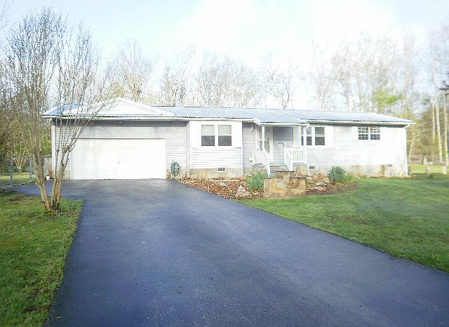 1st image of 1027 Hileah Dr